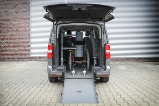 Opel Modelle mit Rollstuhlumbauten - Mobil trotz Handicap