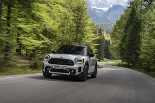 Mini Countryman - Sanftes Lifting für den rausten Mini