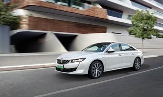 Neues Peugeot-Flaggschiff - Power-Limousine für China