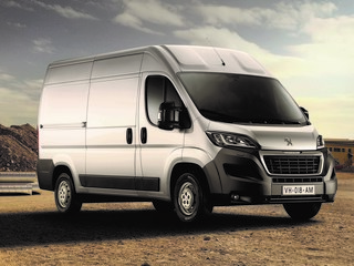 Neue Elektro-Transporter - PSA setzt Peugeot Boxer und Co. unter S...