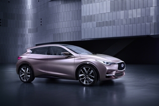 Infiniti Q30 Concept - Scharfer Klassen-Einstieg
