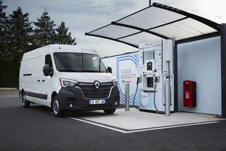 Renault Kangoo und Master Z.E. Hydrogen - Große Reichweite dank kle...