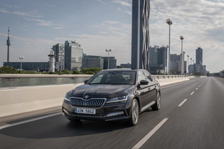 Skoda Superb - Top-Benziner jetzt sauberer