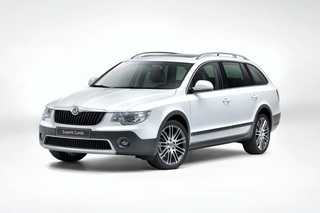 Skoda Superb Combi Outdoor - Rustikales Paket