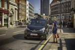 Nissan NV200 London Taxi - Im Nissan zur Queen