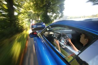 Alpine A110 vs. Porsche 718: Franzosen-Flunder wirkt Wunder