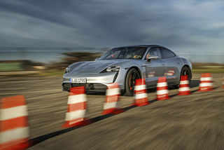Porsche Taycan Turbo S: Agil, komfortabel und unfassbar schnell