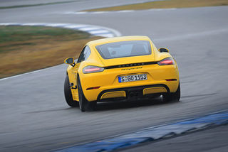 Sportwagen im Bremstest: Welcher Sportwagen steht als erster still?