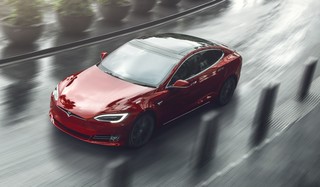 Alternative Antriebe - Deutsche sehen Tesla und Toyota vorn