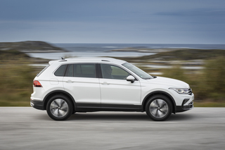 Ausblick Volkswagen Plug-in-Hybride - Einbiegen auf die Zielgerade